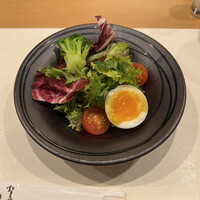 本格肉料理 丸小 - サラダ