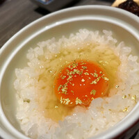 牛牛 西麻布 総本店 - 金粉…TKG