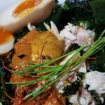 塩そば専門店 桑ばら - 雲丹と金目鯛の濃厚ソース和えそば ～三陸ワカメと磯海苔を添えて～
