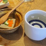 酒処 さつき - 自家製カニミソ豆腐 ＆ 燗酒（醴泉）