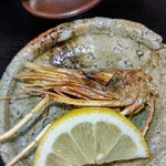 家庭料理うさぎ - ボタン海老の頭は塩焼きにしてくれる！