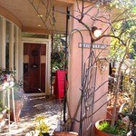 ガーデン＆クラフツ カフェ - ('12/12)店の入り口