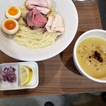 東京スタイル鶏らーめん ど・みそ鶏 - 