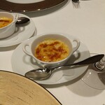 ル・マンジュ・トゥー - 付け合わせのジャガイモのグラタン