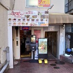 Beto gato - 建物敷地奥に、店鋪があった。