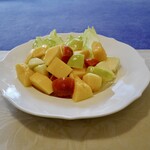 モイベーカリー - パパイヤ、トマト、はつ恋ぐりん、レタスだけ