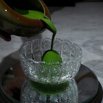 Yama  - 抹茶のソースをかけて