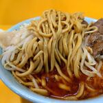 ラーメン二郎 - オーション仕様の極太麺！