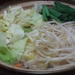 居酒屋 ふじさわ - 味噌味のちゃんこ鍋3人分です(*^艸^*