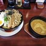 ラーメン雷豚 - 石焼濃厚つけ麺 大盛り 1056円