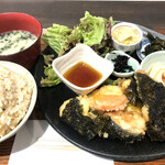 ブック＆カフェ喫茶去 - 