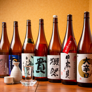 常に旬の日本酒、焼酎のラインナップ