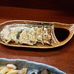 まぐろ坊 - 居酒屋さんの餃子。明日着工だってば（笑）