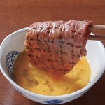 《Shiraoi beef》Yakisuki [Raw egg] 2 pieces