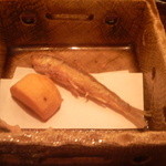 祇園つじや - 揚物　琵琶湖産本モロコとインカの目覚め