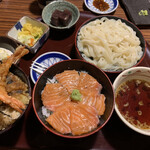 海山亭いっちょう - 天丼サーモン丼うどんのトリオ