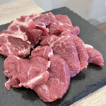 札幌ジンギスカン ラムグチカズヤ - ロース、ショルダー