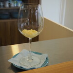 ラトリエ ドゥ ノノ - 1 青りんごソースとプラムリーのソテー