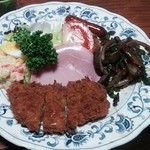 津多屋 - ミックス定食880円