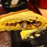 うな次郎 - 鰻が大量に入ってるモノではありませんが、ソコソコ入ってましたかね。こちらには「追いタレ」が出来たら良かったかな。