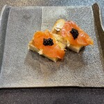 鮨松榮 - 銀聖スモーク キャビア添え