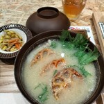 Miso Shiru O Tora - 海老ワンタンと蓮根のお味噌汁