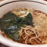 山田うどん食堂 - たぬきそば(生蕎麦)