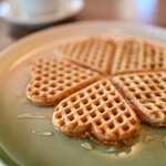 FUGLEN ASAKUSA - Norwegian Waffle with Honey – JPY 590 (Tax Included)