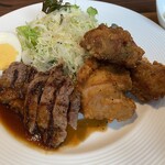 ステーキ＆ワイン グリアンテ - 牛ロースステーキ＆鶏の唐揚げ（Bランチ）1,000円