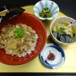 Kampono Yado Ino - 日替わりランチ／牛丼とミニうどんのセット