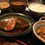 魚よし - 鯖の味噌煮¥1,150