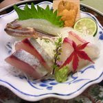 依山楼岩崎 - 刺身盛り（かに刺しは１１月～３月）