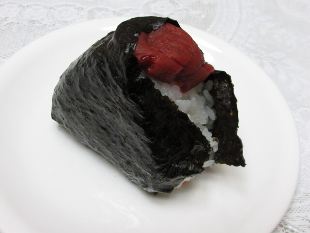 おにぎり3号 OSK おにぎりケース 3ケ入 「コンパクト便」/ おにぎり ケース 弁当箱