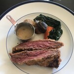 ビストロ バガブー - 牛カツ