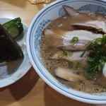 カラオケ さくら - 料理写真:ラーメンセット
