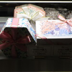 ふらんす菓子　コミネヤ - 