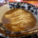 麺房 昭和呈 - あご醬油麺アップ