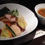 麺屋 波 - カレーつけ麺 並盛（200g）　\880