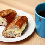 Sigekuniya55ベーカリー - ミルクフランスパン
