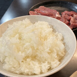 成吉思汗 大黒屋 - ごはん大(ゆめぴりか使用) 一粒一粒が立っていて美味しかった。