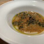 マンサルヴァ - お隣の方が「これ、美味しい！」と連呼していました。同感です。ザリガニなど甲殻もコクを持たせたズペッタ。