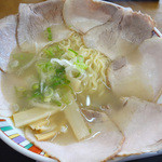 旭川ラーメン 三条軒 - 旭川チャーシュー塩830円