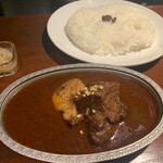 DEVIL CURRY - 