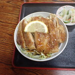 中華飯店利喜 - ソースかつ丼