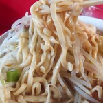 ラーメン二郎 三田本店 - 麺はこんなかんじ。