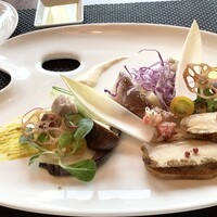 ポム・ダダン - 