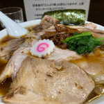 オランダ軒 - 4か月ぶりの醤油チャーシューラーメン大盛り❣️