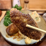 とんかつ一幸 - フルーティ〜♪なウスターソースで…(*^^*)