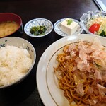 Okonomiya Kita Machiyan - キムチ焼そばの定食♪