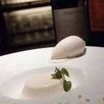 deco - 落花生のブランマンジェとハチミツのアイス